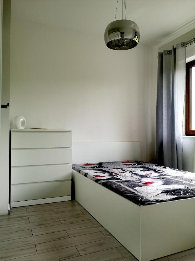 Apartament Z Tarasem I Ogrodem Blisko Centrum Danzig Exterior foto